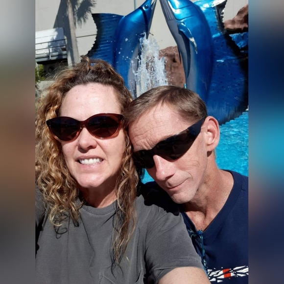 Like to be notified when I go live!! - Picture 9 of 16